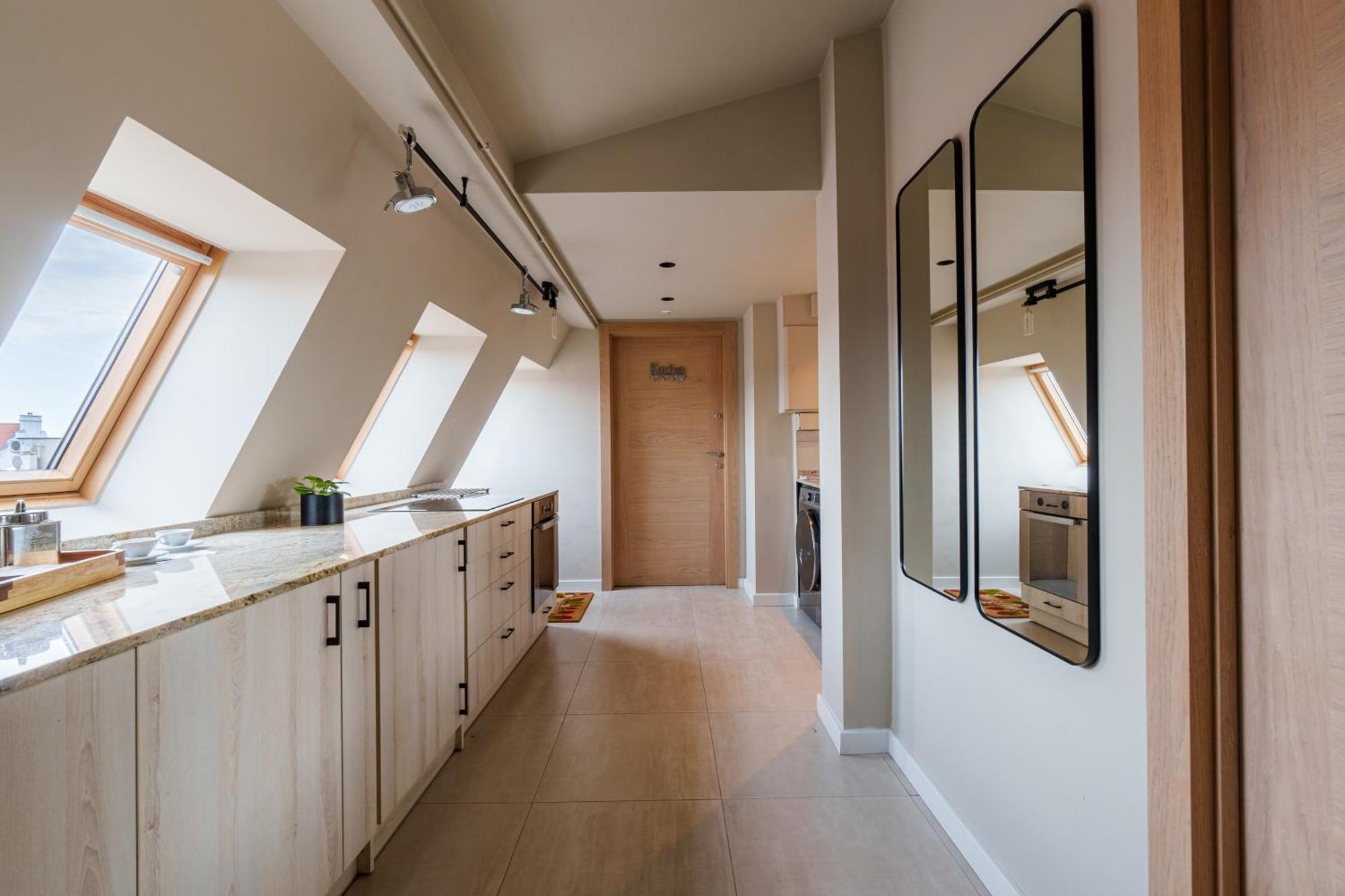 Golden Rooftop Apartment-Oldtown วรอตซวาฟ ภายนอก รูปภาพ